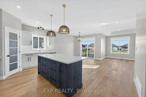 6 Vaughn Court, ON K8N 0R7