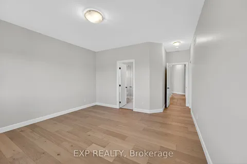 6 Vaughn Court, ON K8N 0R7