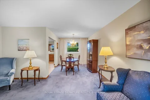 268 Cameron Street, ON N7A 3L3