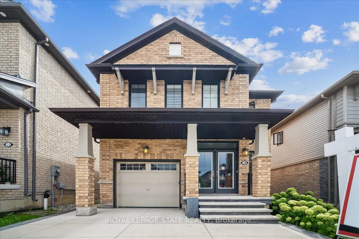 19 Prestwick Street, ON L8J 0K6