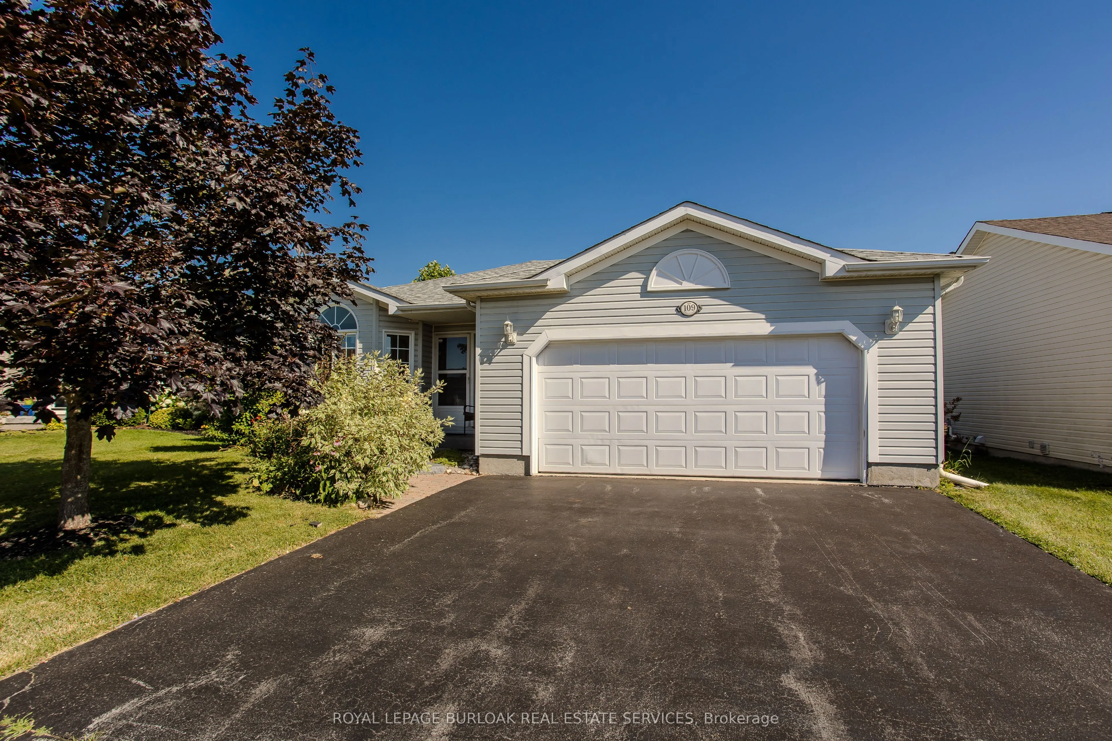 109 Emerald Court, ON L8B 1A5