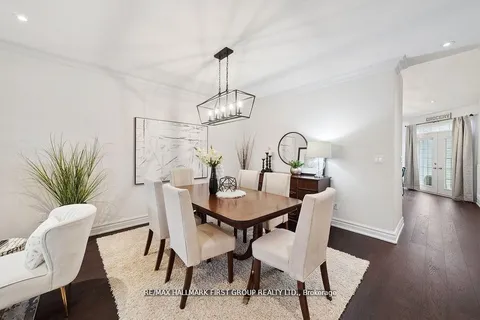 8 Bridges Boulevard, ON L1A 0C8