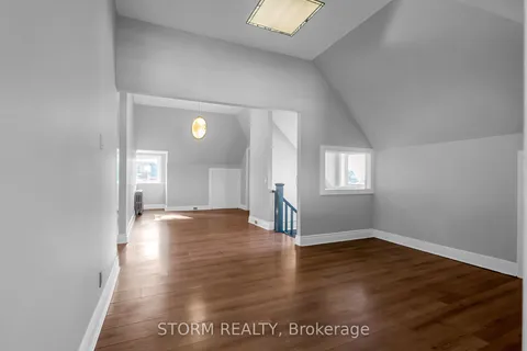 239 1st Street, ON K6H 1K9