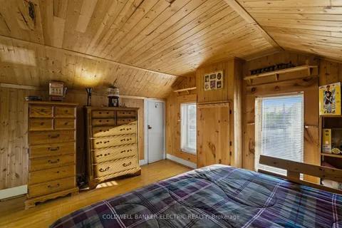 59 Centre Street, ON K7R 1M8