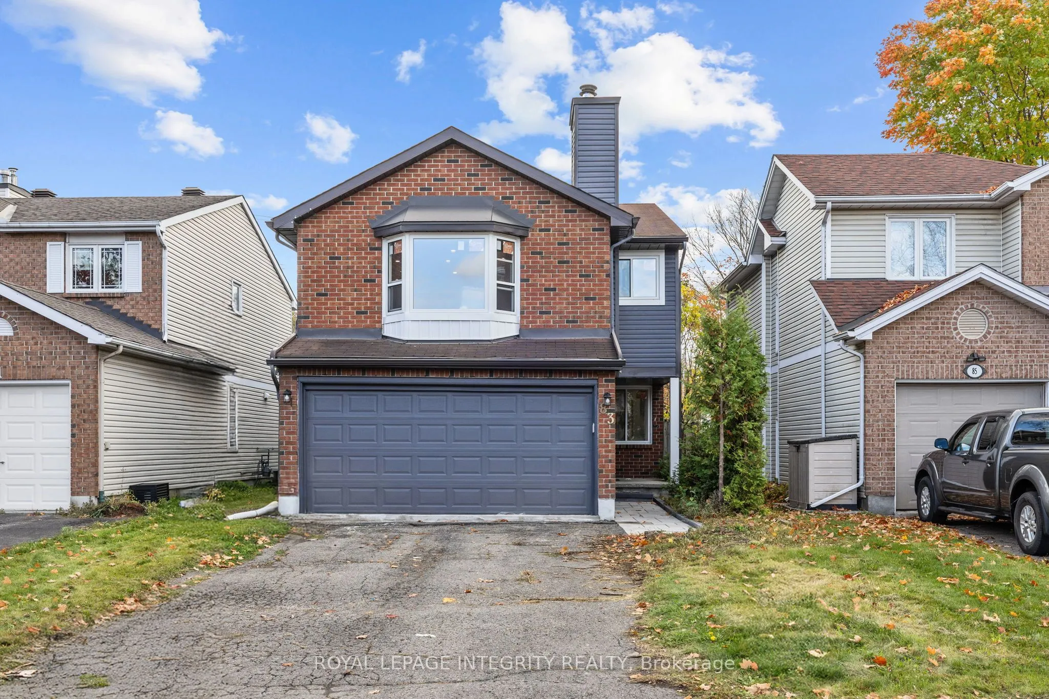 83 Saddle Crescent, ON K1G 5L3
