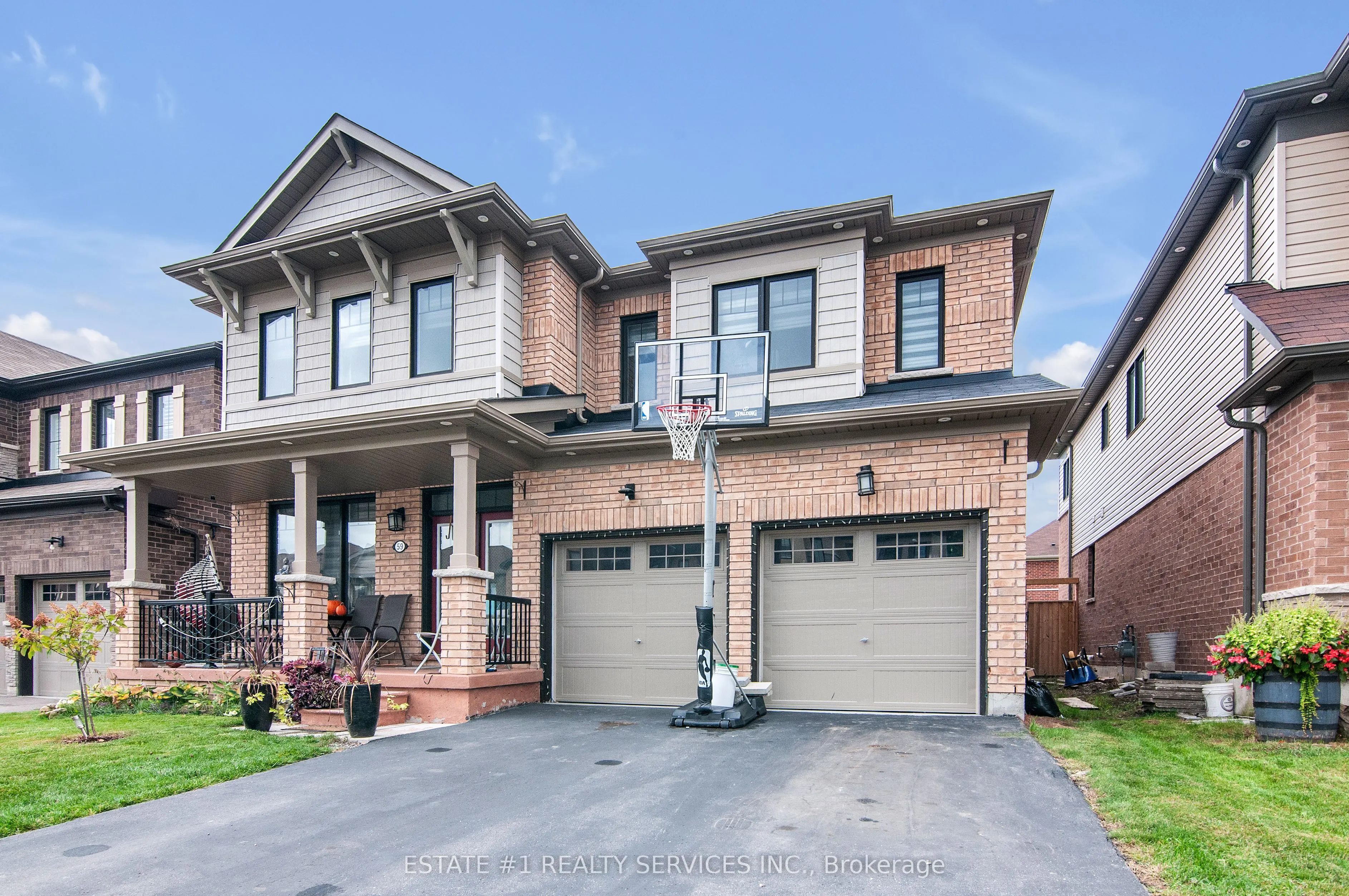 59 July Avenue, ON L8J 0M4