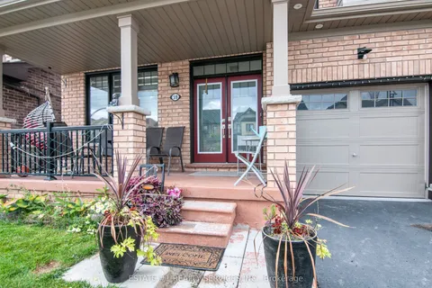 59 July Avenue, ON L8J 0M4