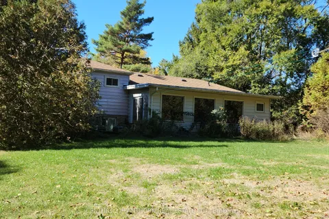 205 ELMWOOD Boulevard, ON K0H 1G0