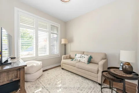 303 Equinelle Drive, ON K0G 1J0