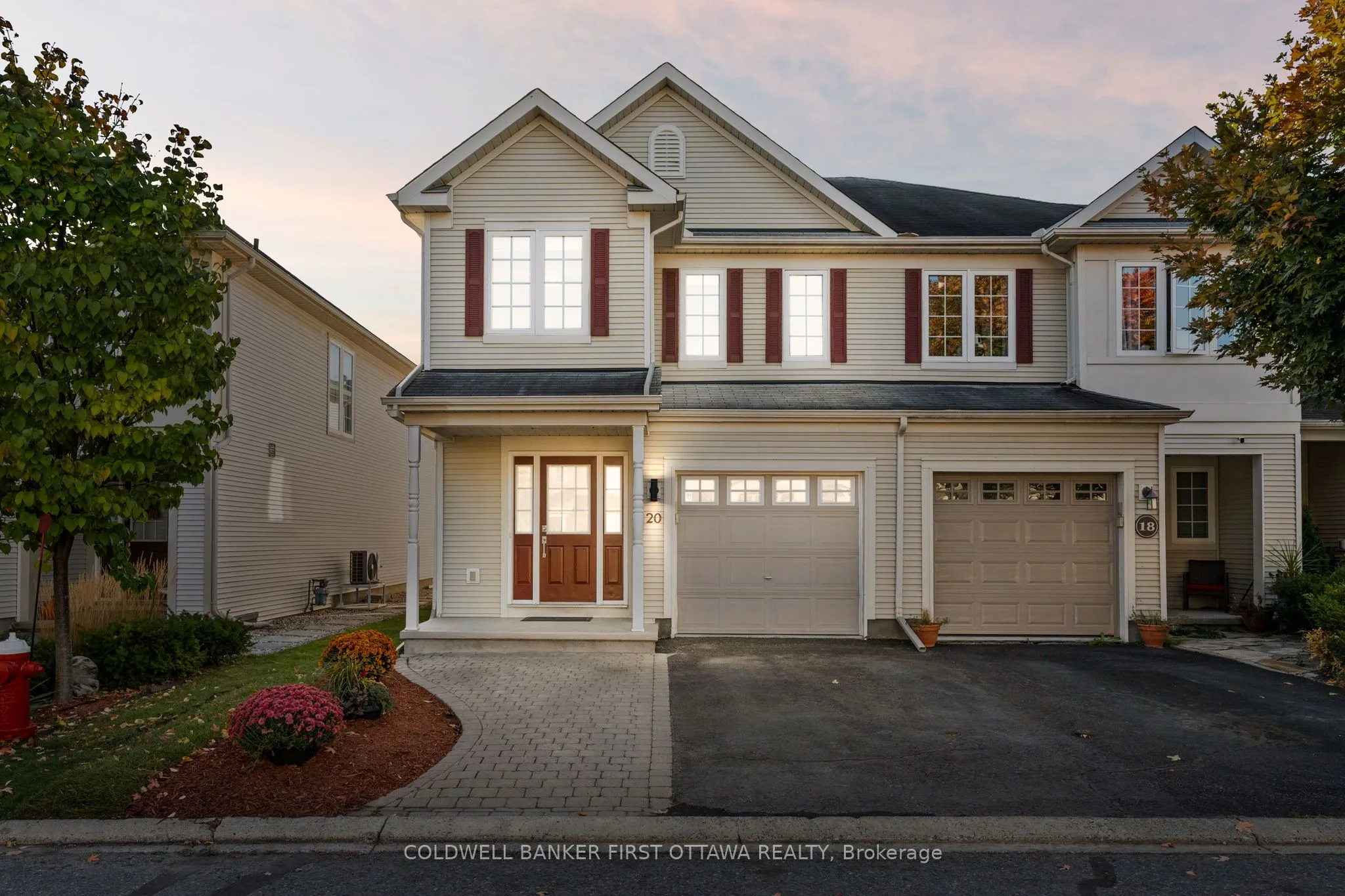 20 Fieldberry Private, ON K2J 5E8