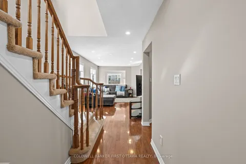 20 Fieldberry Private, ON K2J 5E8