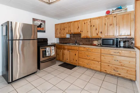 570 Pinedale Road, ON P1P 1M1