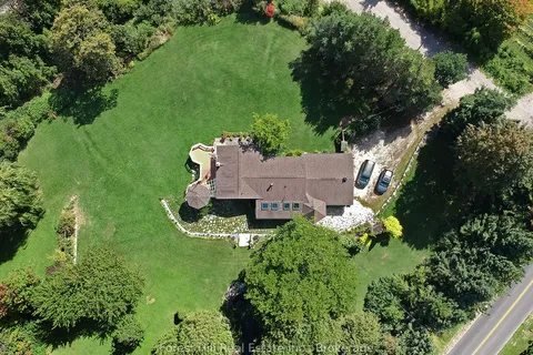 104 Mckay Court, ON N4L 1W5