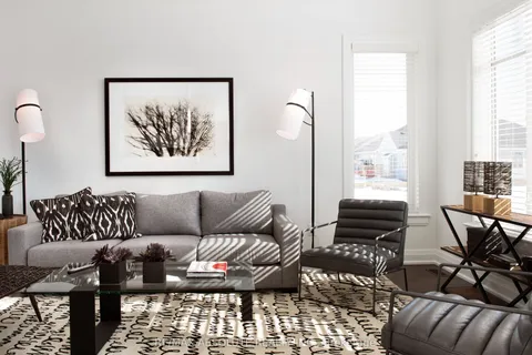 213 Seabert Drive, ON K7S 0H9