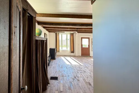 833 Woodville Road, ON K0M 2T0