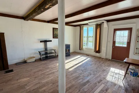 833 Woodville Road, ON K0M 2T0