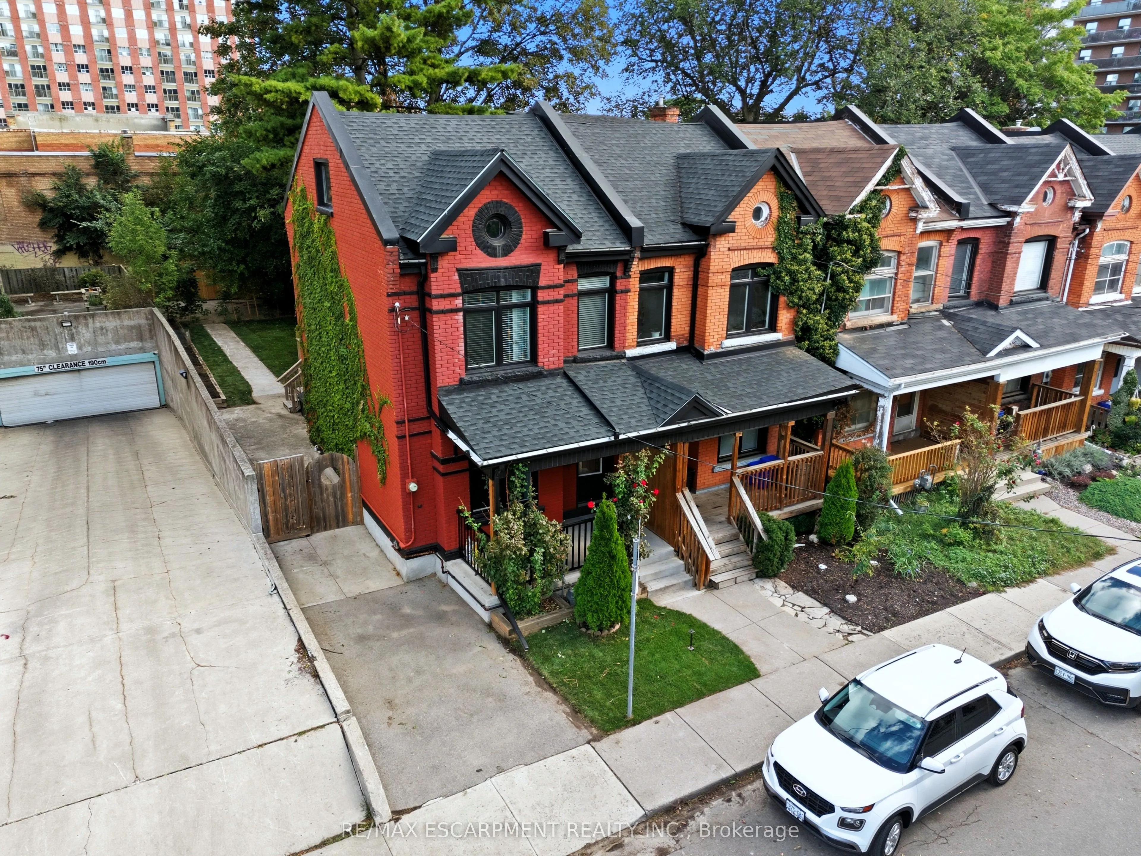 199 Jackson Street, ON L8N 1L7