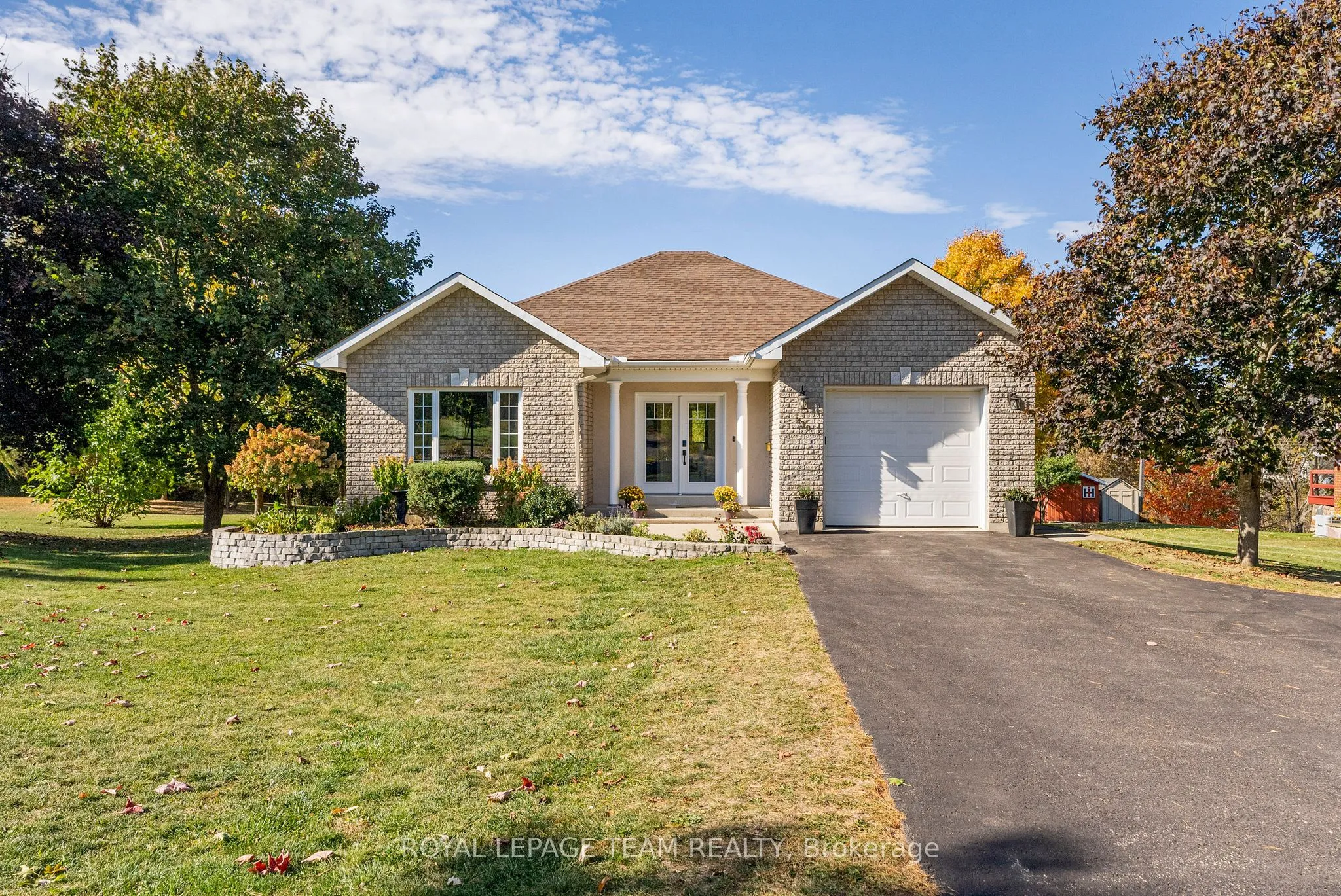 230 Opeongo Road, ON K7V 2T5