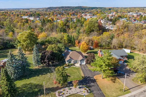 230 Opeongo Road, ON K7V 2T5