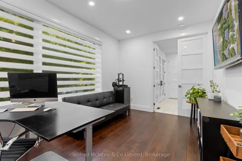 159 Upper Lorne Beach Road, ON N0G 2T0