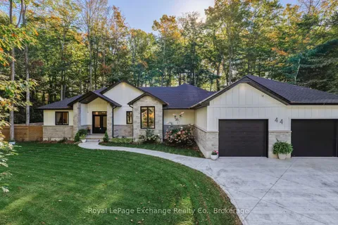 44 Blairs Trail, ON N2Z 2X3