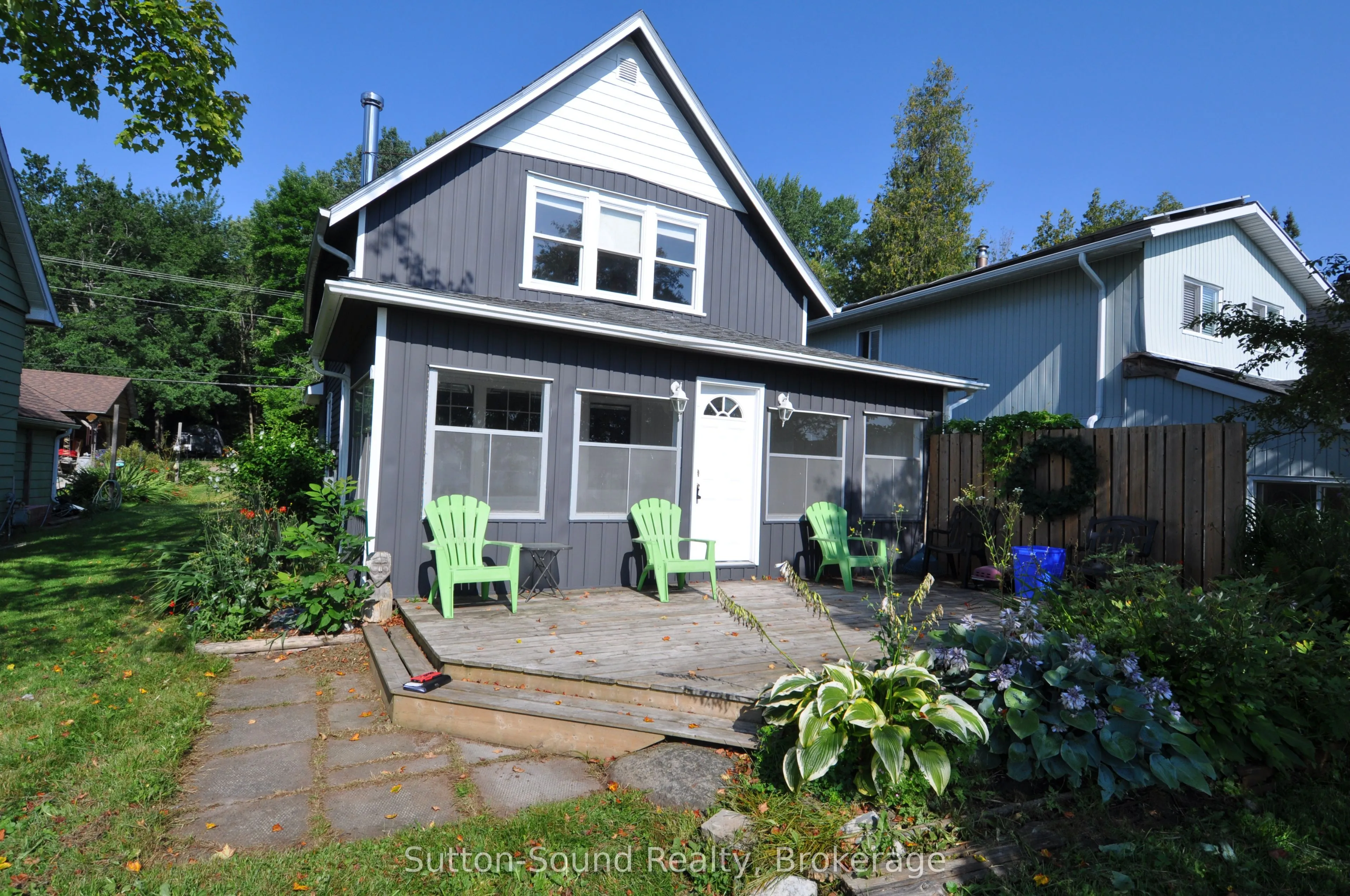 166 Old Beach Drive, ON N4K 5N4