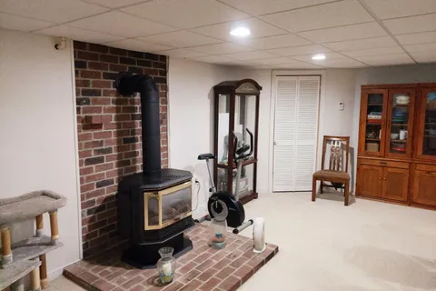 475 Henrietta Street, ON K7G 1X8