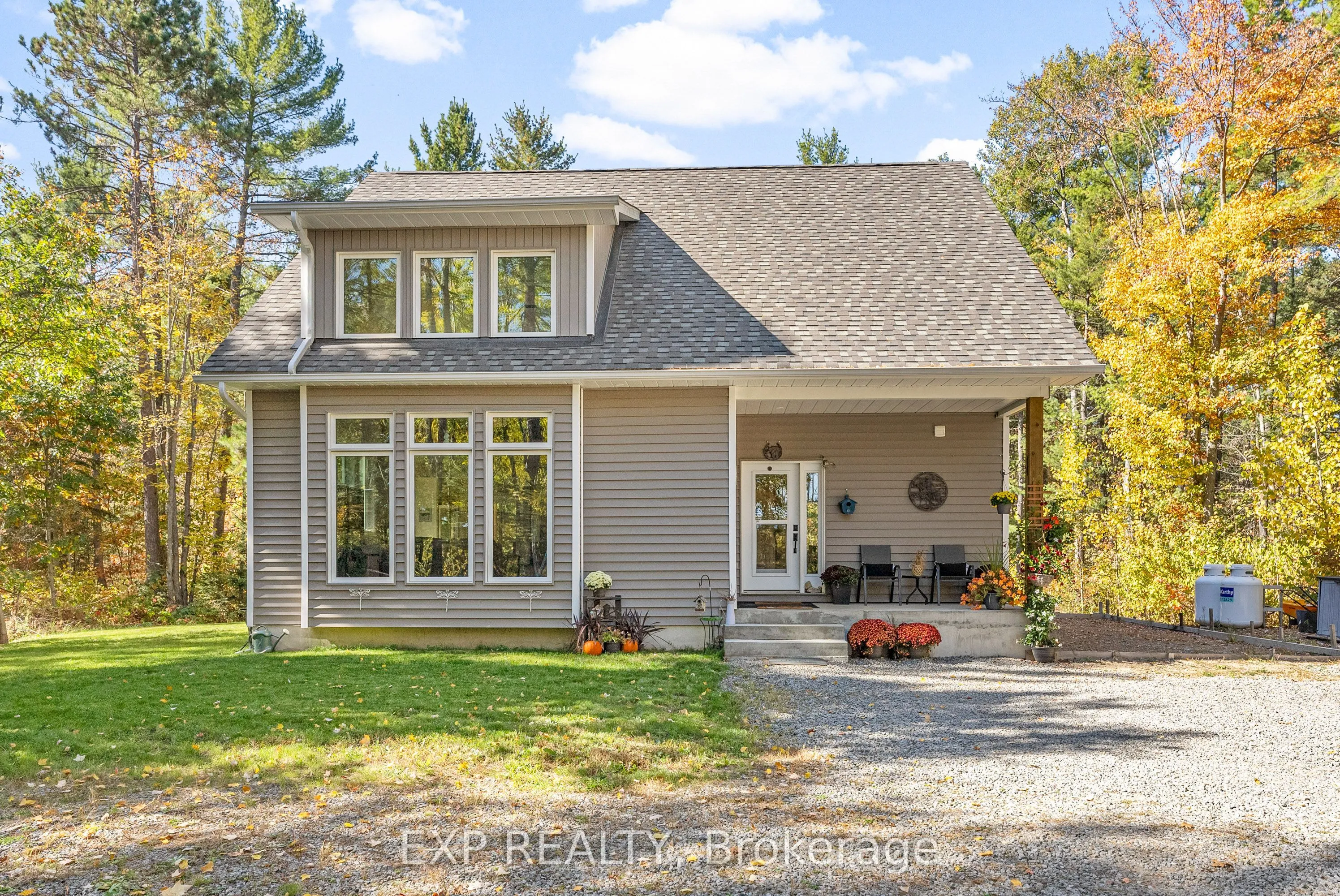 427 Paugh Lake Road, ON K0J 1B0