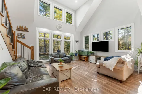 427 Paugh Lake Road, ON K0J 1B0