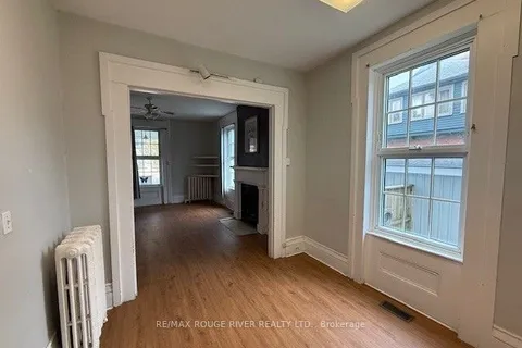 10 CHAPEL Street, ON K9A 1H9