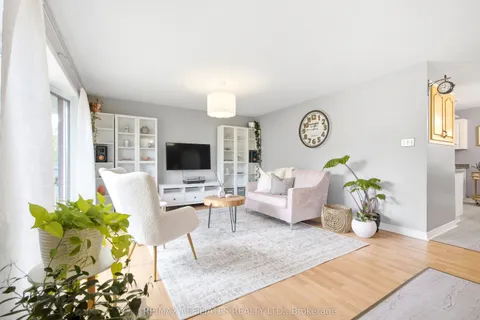 121 Stamford Drive, ON K7H 3C1