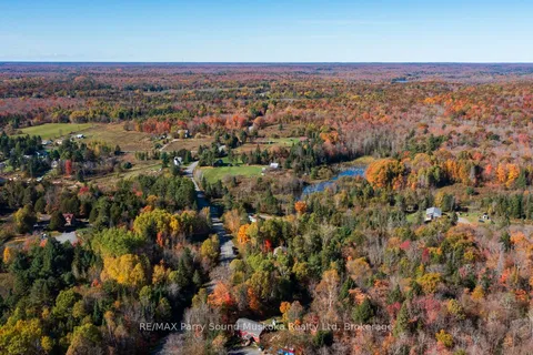 312 Centre Road, ON P2A 0B4