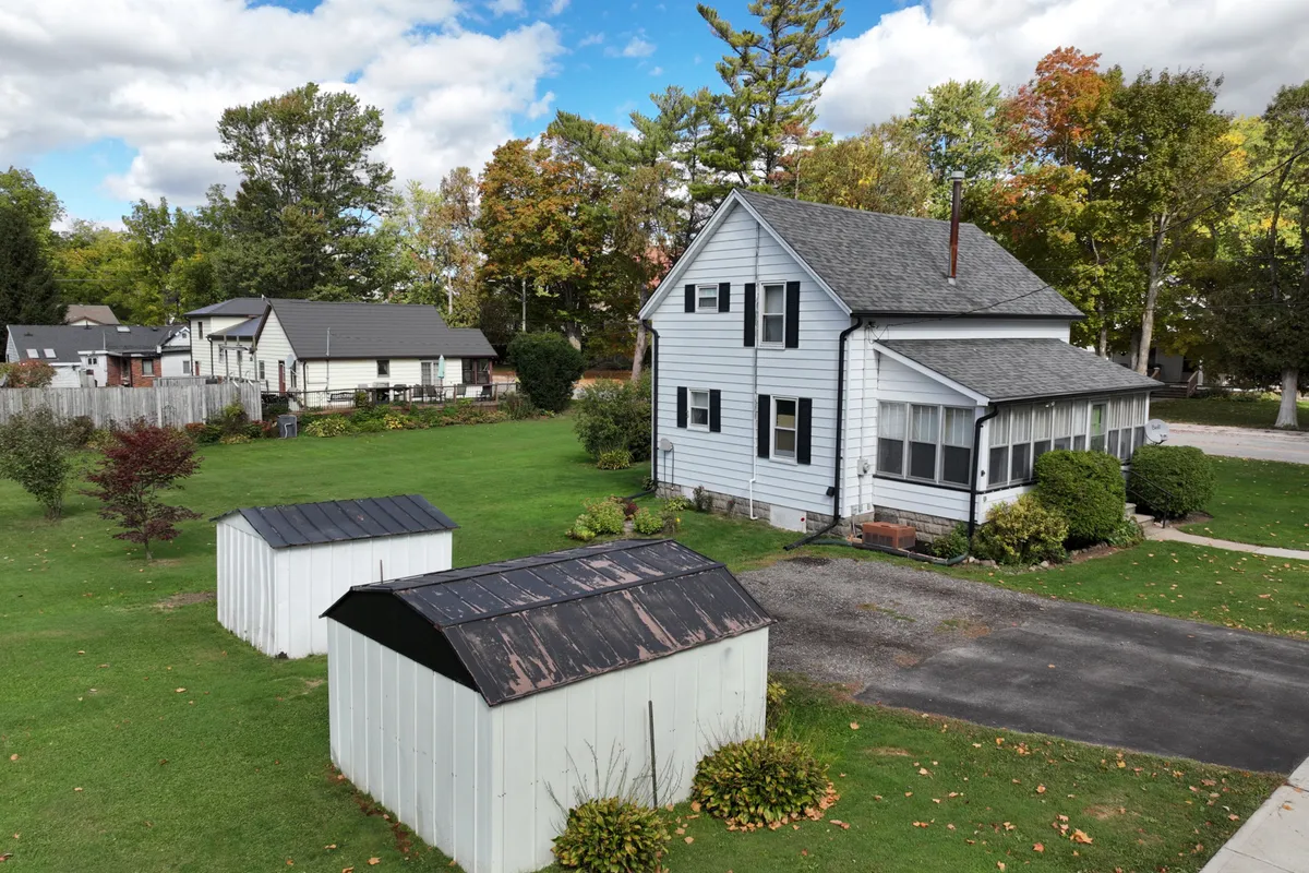 21 Elgin Street, ON N0L 1A0