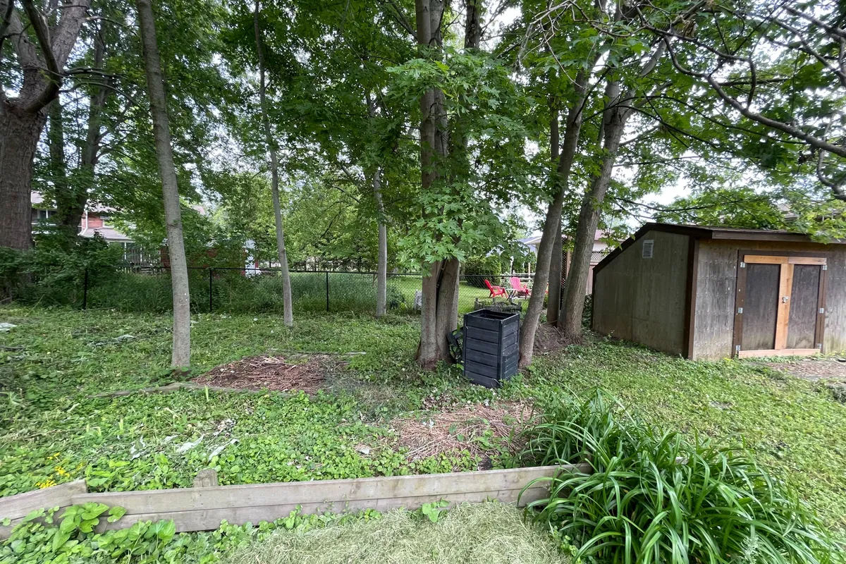 335 Robson Road, ON N8H 0A4