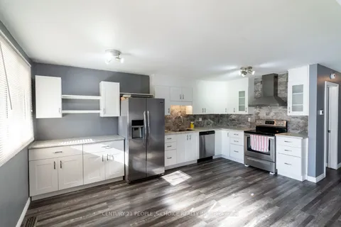 39 Evelyn Street, ON N3R 3G8