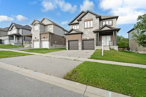 13 Hartfield Street, ON N5C 0C5