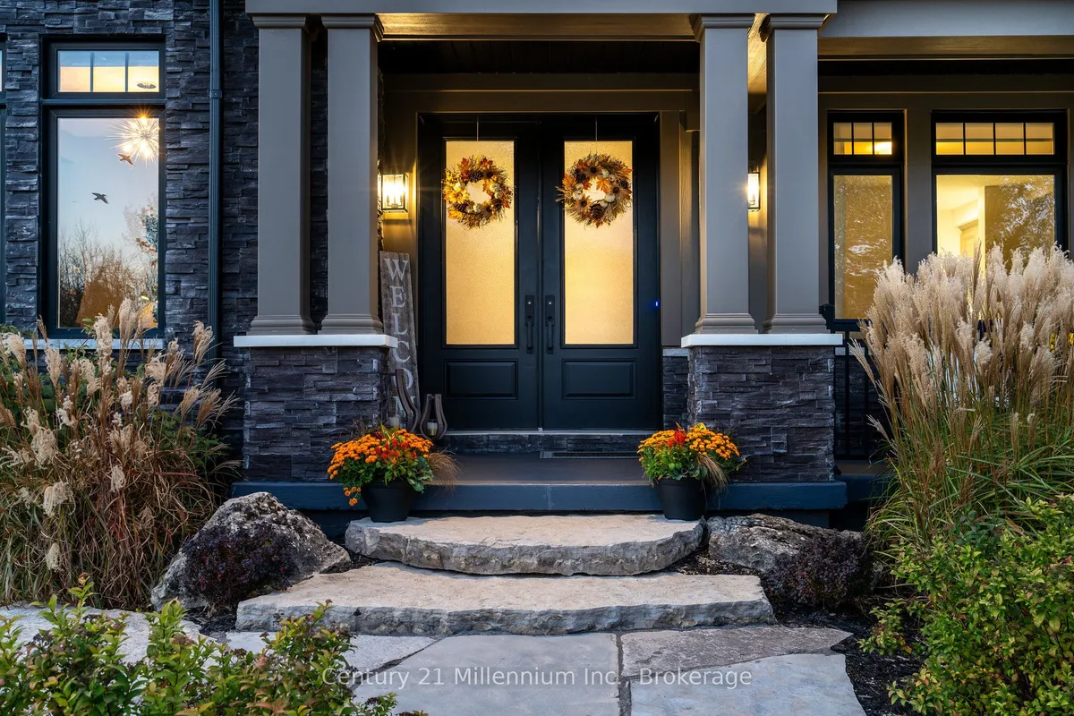 138 Creekwood Court, ON L9Y 0V1