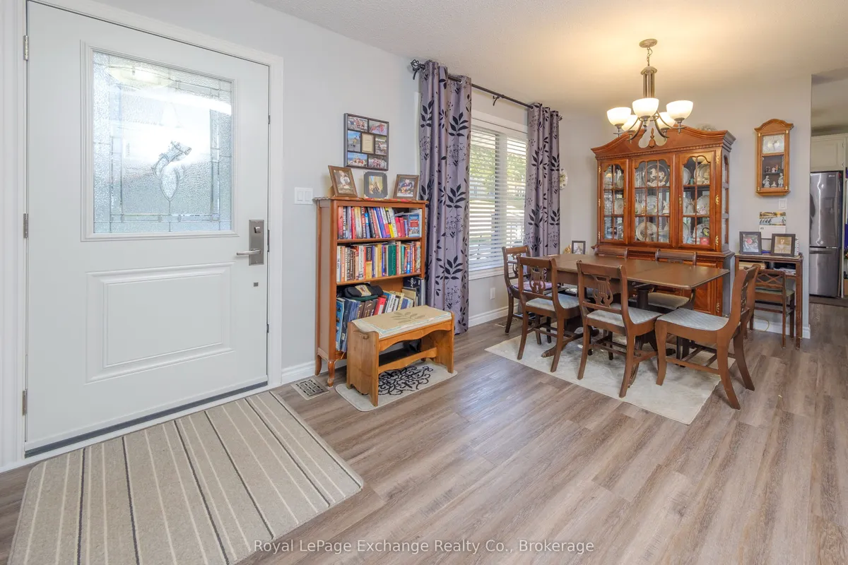 8 Remington Drive, ON N0G 2W0