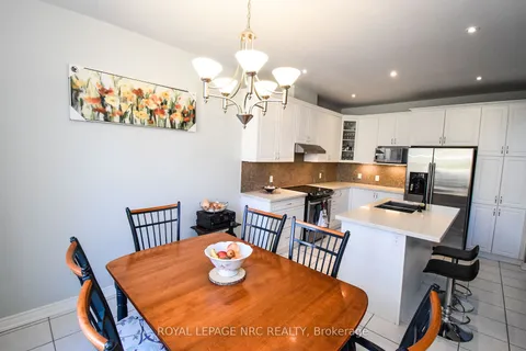 4343 Chemonda Street, ON L2G 0E0