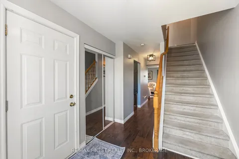 99 McKeown Crescent, ON K7N 1Y5