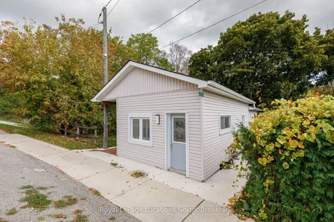 213 Marsh Street, ON N0H 1J0