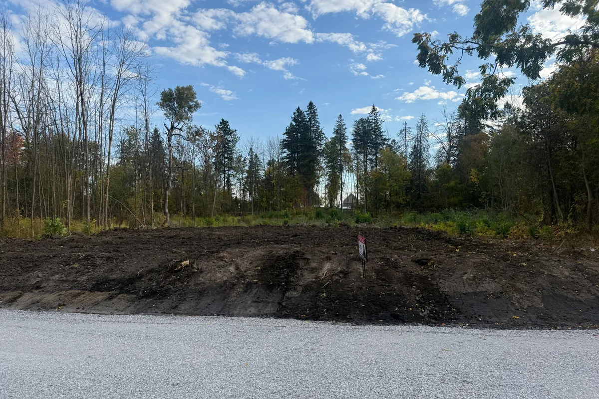 LOT PINE Street, ON K0C 1T0