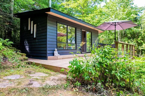 565 West Diamond Lake Road, ON K0L 2A0