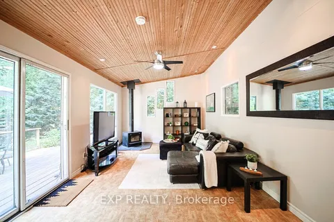 565 West Diamond Lake Road, ON K0L 2A0