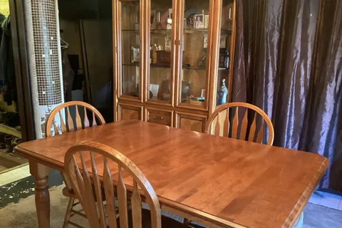 204 Queen Street, ON P0A 1C0