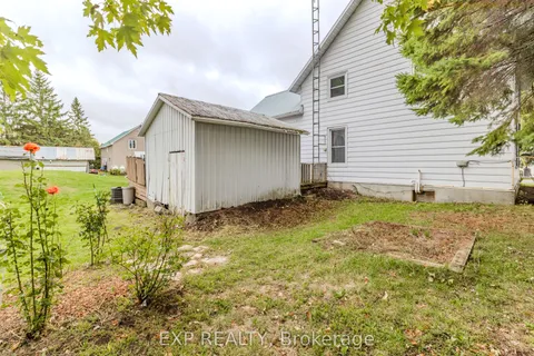 12 Ash Street, ON K0C 1Y0