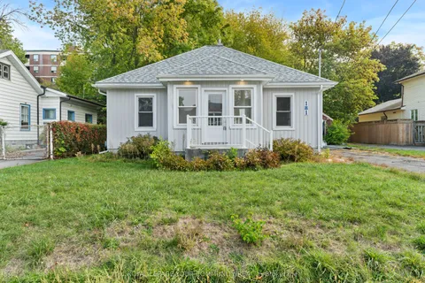 181 Burnham Street, ON K8N 3S1