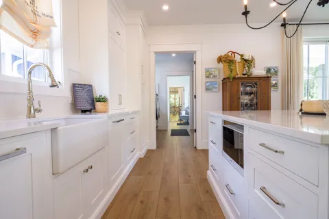 15 Lakeforest Drive, ON N0H 2L0