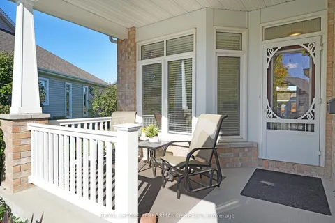 240 Bulrush Crescent, ON K1T 0E6