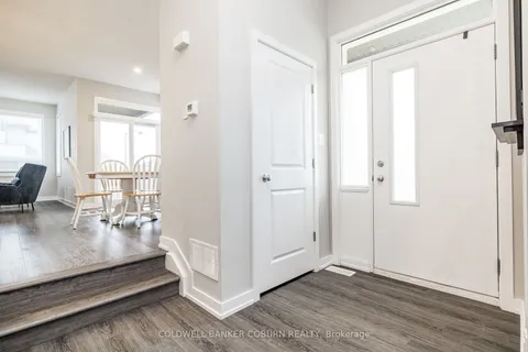 161 Jardiniere Street, ON K2S 2K1